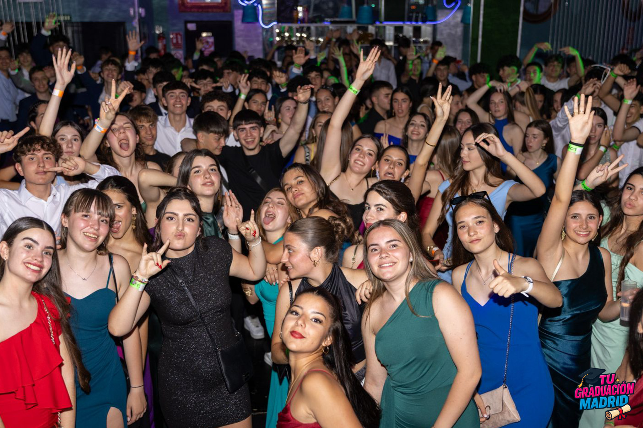 Graduaciones en Madrid — barra y ambiente de fiesta